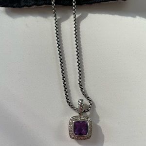 David Yurman petite necklace Amethyst. Used 2 times. (Purple color)